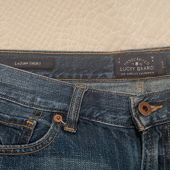 🍀 Lucky Brand denim shorts- Size 2/26 - Picture 4 of 9